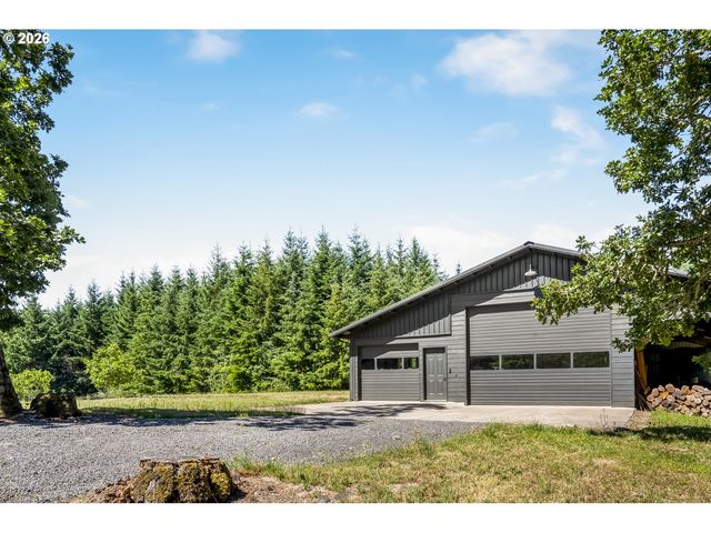 17340 Ne WOODLAND LOOP Rd, Yamhill, OR 97148
