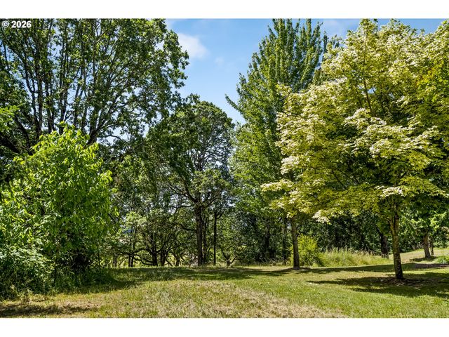 17340 Ne WOODLAND LOOP Rd, Yamhill, OR 97148