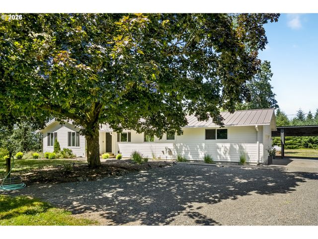 17340 Ne WOODLAND LOOP Rd, Yamhill, OR 97148