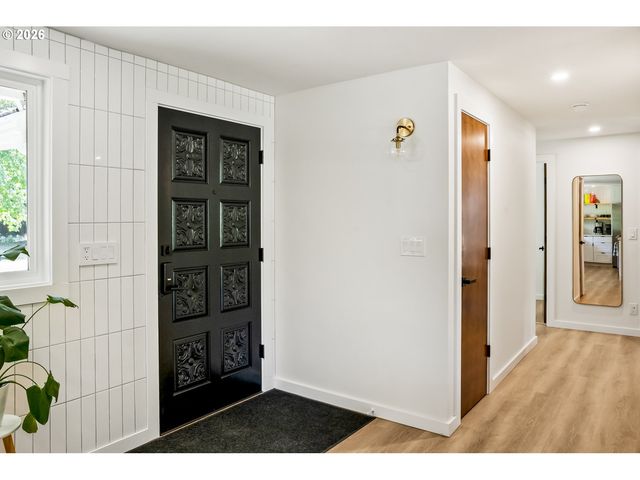 17340 Ne WOODLAND LOOP Rd, Yamhill, OR 97148