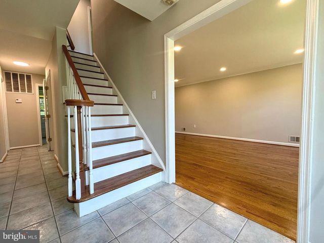 9106 JONES MILL RD, Chevy Chase, MD 20815