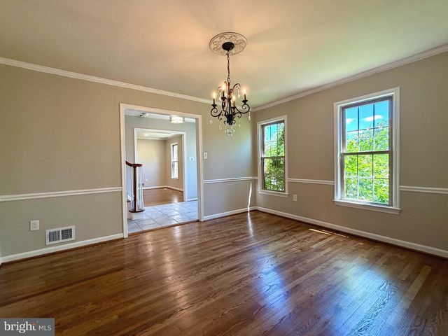 9106 JONES MILL RD, Chevy Chase, MD 20815