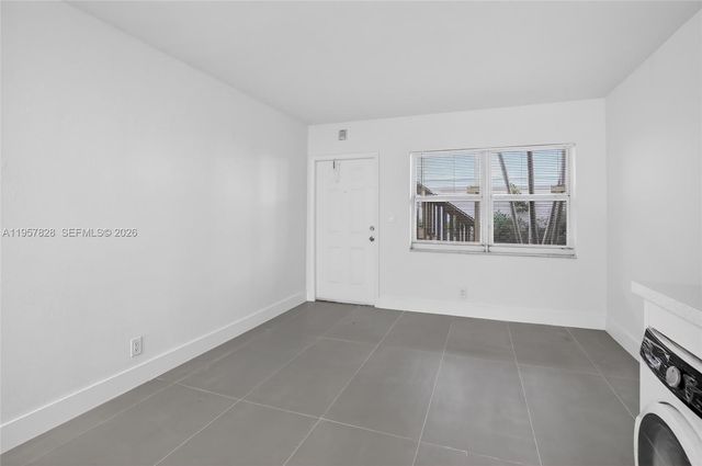 1740 Funston ST 5, Hollywood, FL 33020