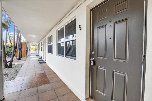1740 Funston ST 5, Hollywood, FL 33020