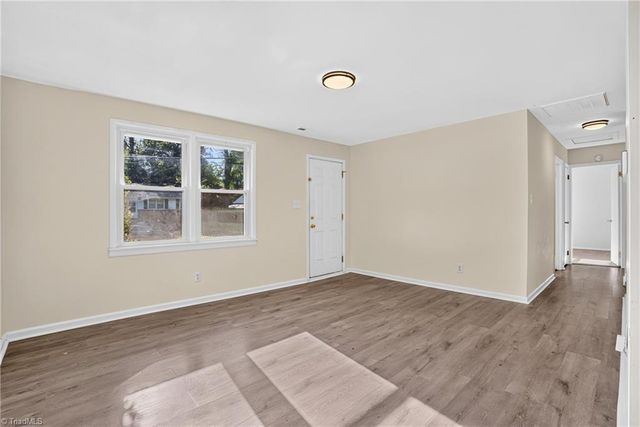 2546 Rosemary Drive, Winston-salem, NC 27105