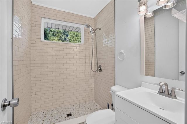 2546 Rosemary Drive, Winston-salem, NC 27105