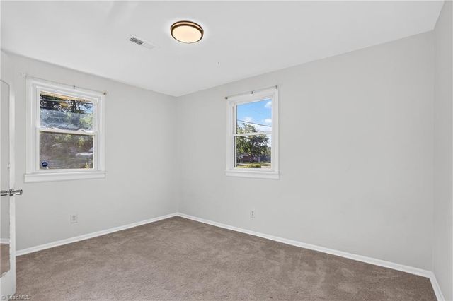 2546 Rosemary Drive, Winston-salem, NC 27105