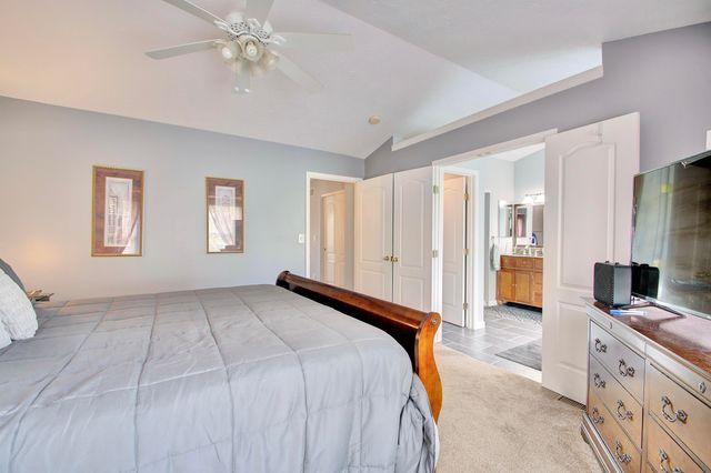 368 Shadow Ridge Drive, Cold Spring, KY 41076