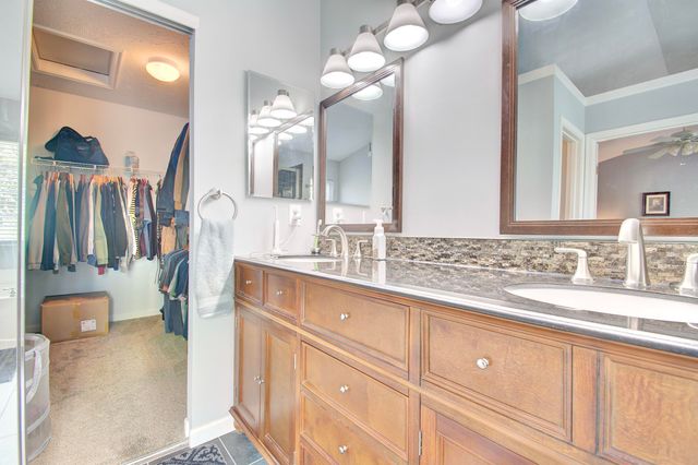 368 Shadow Ridge Drive, Cold Spring, KY 41076