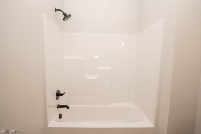 4327 Skycrest Drive NW, Canton, OH 44718