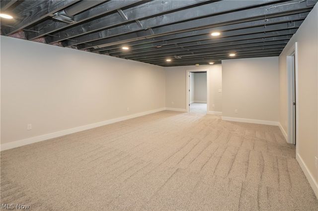 4327 Skycrest Drive NW, Canton, OH 44718