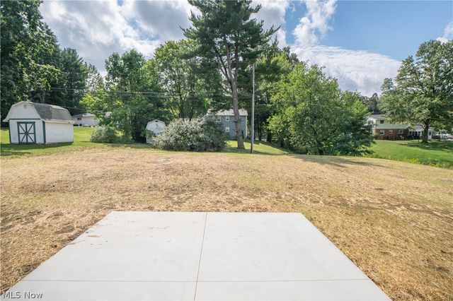 4327 Skycrest Drive NW, Canton, OH 44718