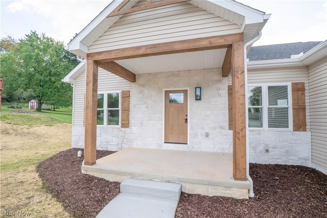 4327 Skycrest Drive NW, Canton, OH 44718