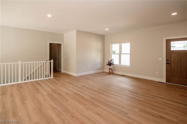 4327 Skycrest Drive NW, Canton, OH 44718