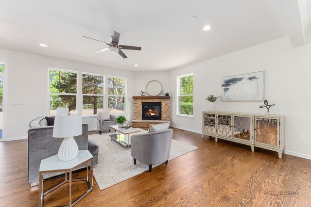 23084 N Prairie Lane, Lincolnshire, IL 60069