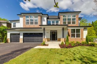 23084 N Prairie Lane, Lincolnshire, IL 60069