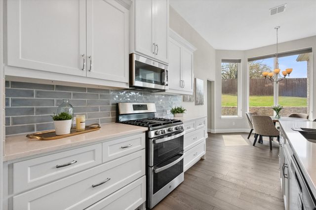 157 Fairweather Drive, Burleson, TX 76028