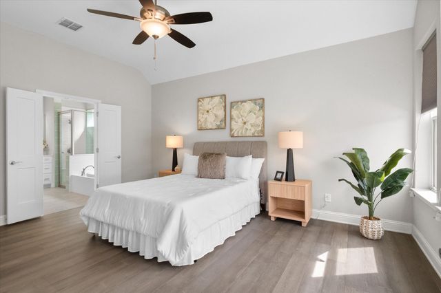 157 Fairweather Drive, Burleson, TX 76028