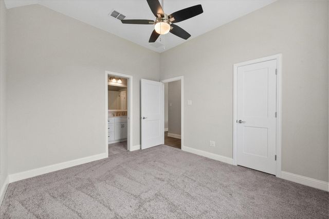 157 Fairweather Drive, Burleson, TX 76028