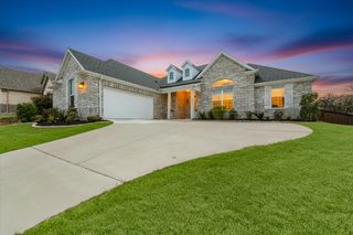 157 Fairweather Drive, Burleson, TX 76028