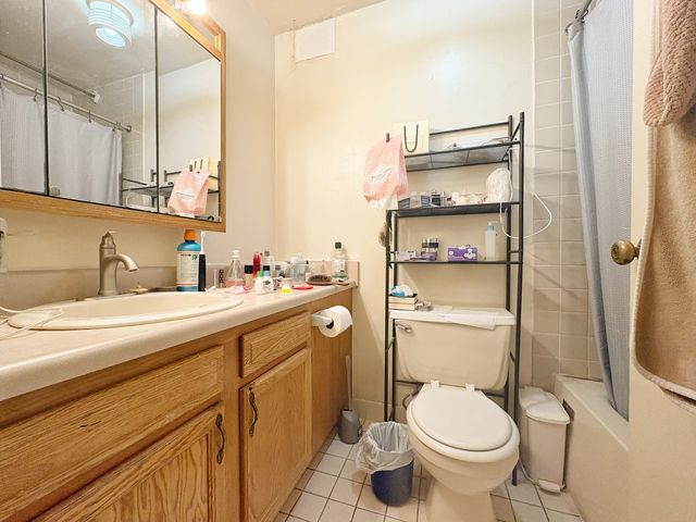 3021 S Michigan Avenue 306, Chicago, IL 60616