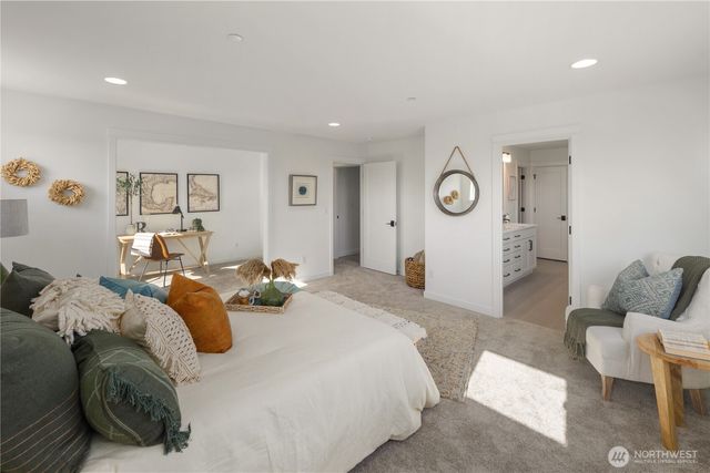 817 211th Place SE, Bothell, WA 98021