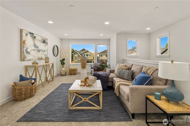 817 211th Place SE, Bothell, WA 98021