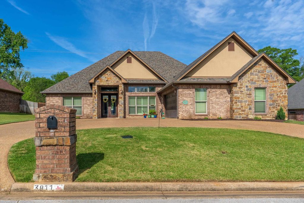 3811 Lavelle Ct., Longview, TX 75605
