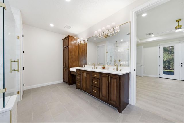 17397 Woodforest Drive, Waller, TX 77484