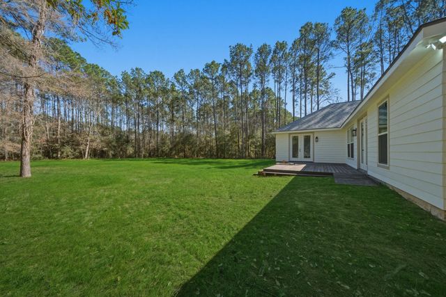 17397 Woodforest Drive, Waller, TX 77484