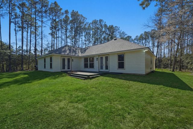 17397 Woodforest Drive, Waller, TX 77484