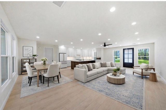 17397 Woodforest Drive, Waller, TX 77484