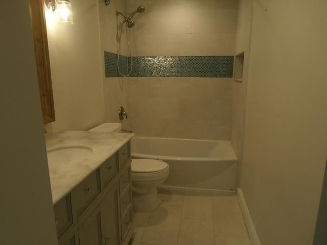 157 Yacht Club Way 201 Corner, Hypoluxo, FL 33462