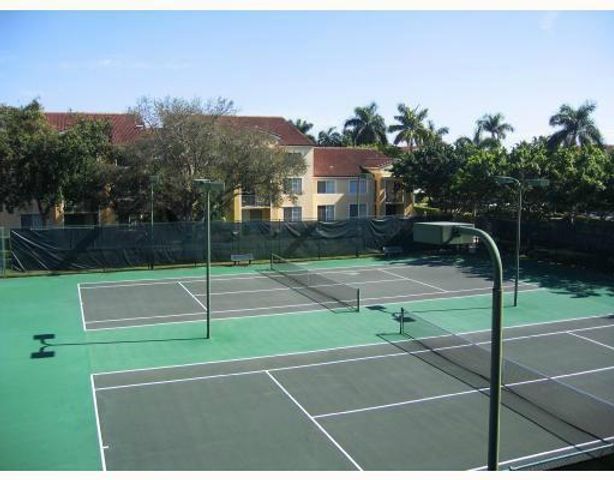 157 Yacht Club Way 201 Corner, Hypoluxo, FL 33462