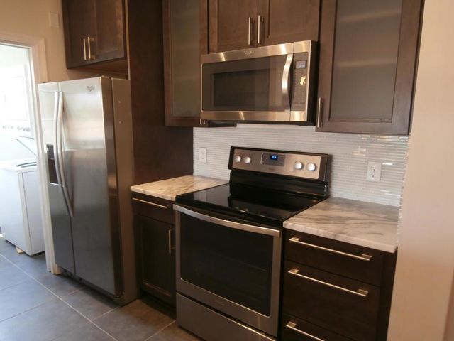 157 Yacht Club Way 201 Corner, Hypoluxo, FL 33462