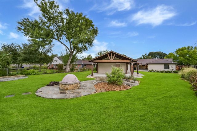 16005 Jersey Drive, Jersey Village, TX 77040