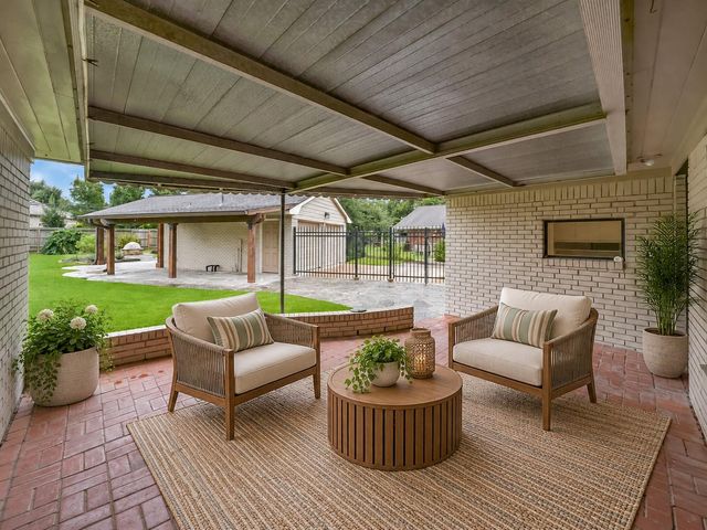 16005 Jersey Drive, Jersey Village, TX 77040