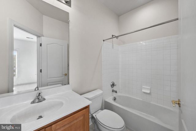 716 PEARSON POINT PL, Annapolis, MD 21401
