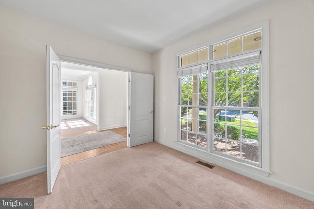 716 PEARSON POINT PL, Annapolis, MD 21401
