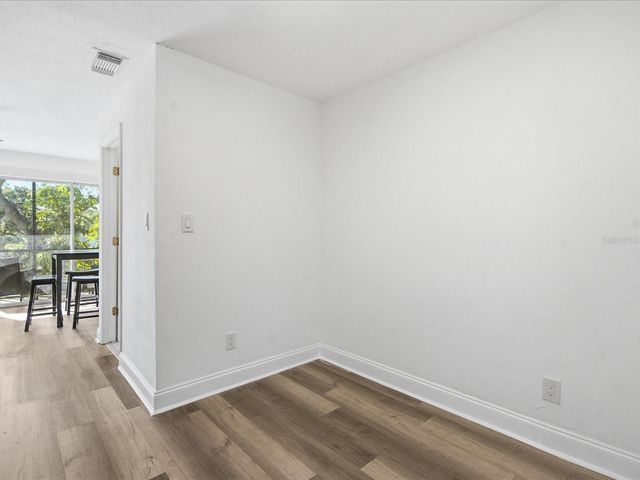 9009 TUDOR DRIVE G206, Tampa, FL 33615