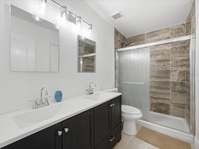 9009 TUDOR DRIVE G206, Tampa, FL 33615