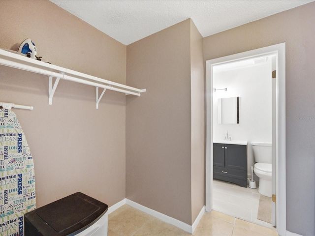 9009 TUDOR DRIVE G206, Tampa, FL 33615