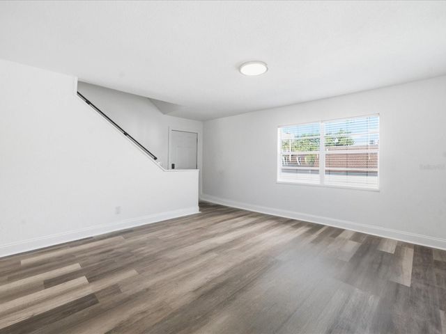 9009 TUDOR DRIVE G206, Tampa, FL 33615