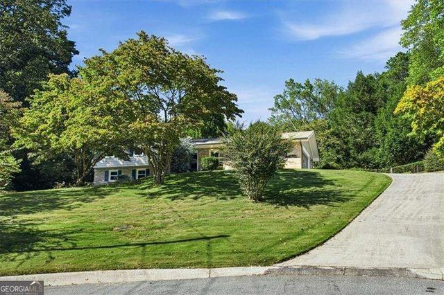 669 Foxcliffe Court SE, Smyrna, GA 30082