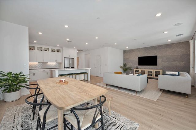 200 Akashi Ct, Lincoln, CA 95648