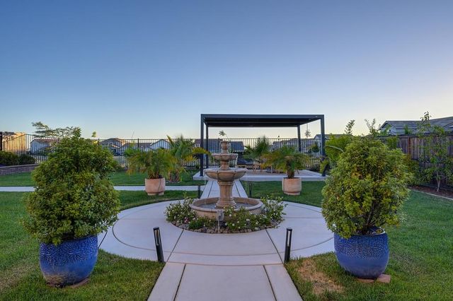 200 Akashi Ct, Lincoln, CA 95648