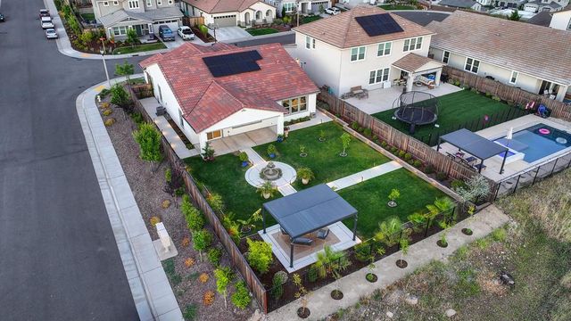 200 Akashi Ct, Lincoln, CA 95648