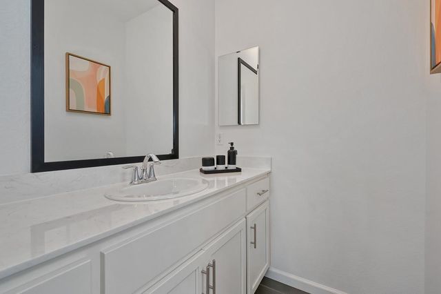 200 Akashi Ct, Lincoln, CA 95648