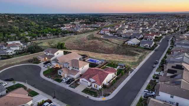 200 Akashi Ct, Lincoln, CA 95648