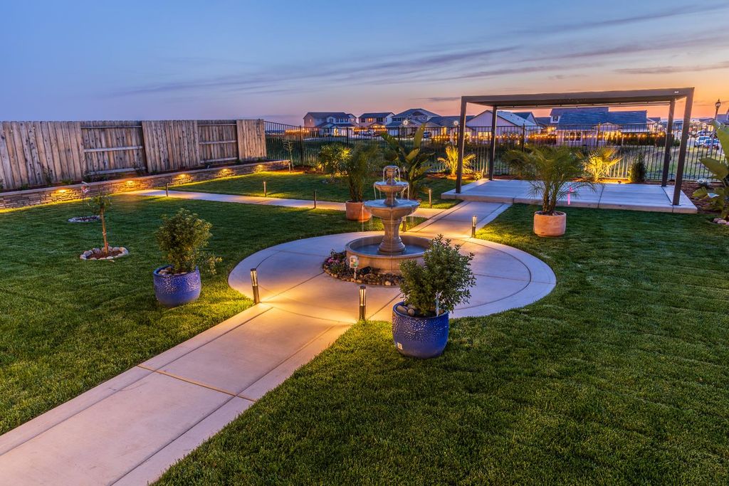 200 Akashi Ct, Lincoln, CA 95648